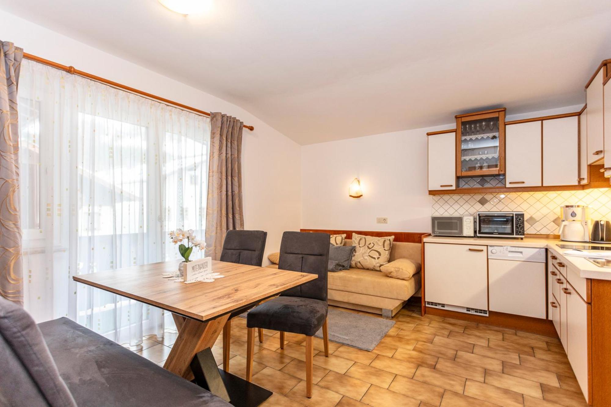 Fruehstueckshotel Birkenhof Rauris Exterior photo