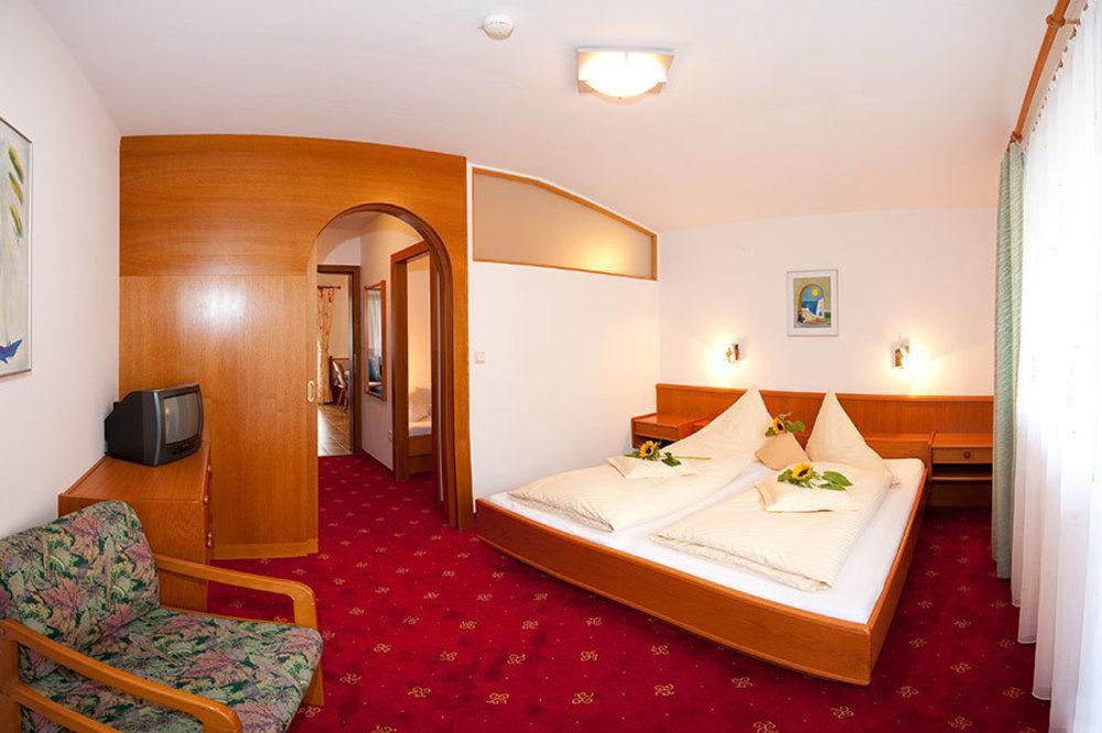 Fruehstueckshotel Birkenhof Rauris Exterior photo